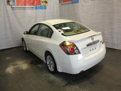2012 Nissan Altima  3.5 SR