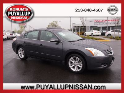 2011 Nissan Altima  3.5 SR