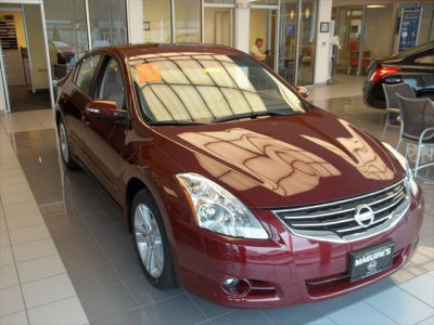 2012 Nissan Altima  3.5 SR