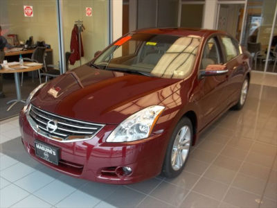 2012 Nissan Altima  3.5 SR