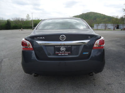 2013 Nissan Altima  2.5 S
