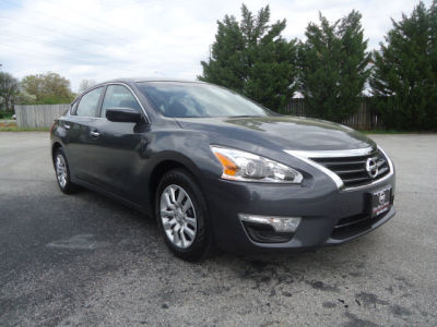 2013 Nissan Altima  2.5 S