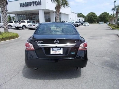 2013 Nissan Altima  S