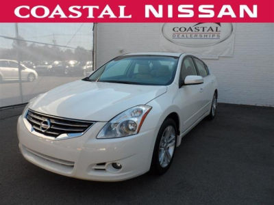 2012 Nissan Altima  3.5 SR