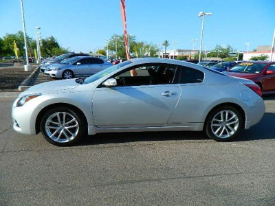 2011 Nissan Altima 3.5 SR