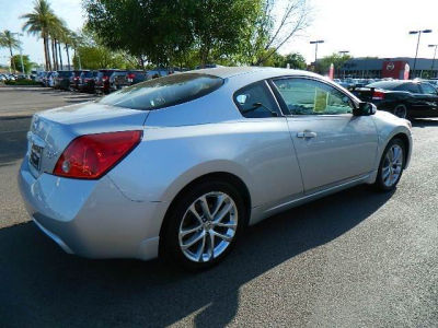 2011 Nissan Altima 3.5 SR
