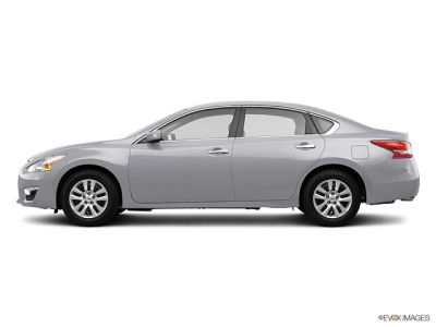 2013 Nissan Altima  SV