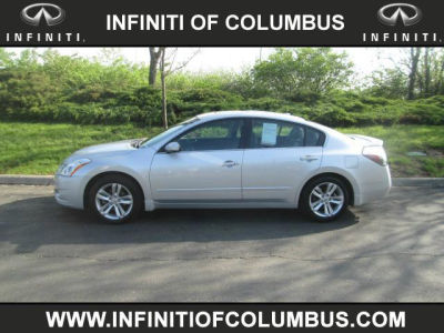 2012 Nissan Altima  3.5 SR