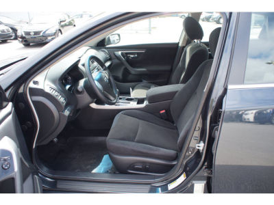 2013 Nissan Altima  2.5 S