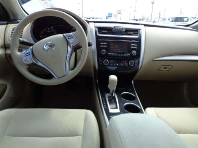 2013 Nissan Altima  2.5 SV