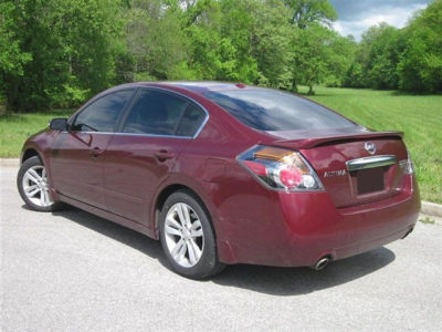 2012 Nissan Altima  3.5 SR