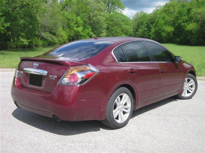 2012 Nissan Altima  3.5 SR