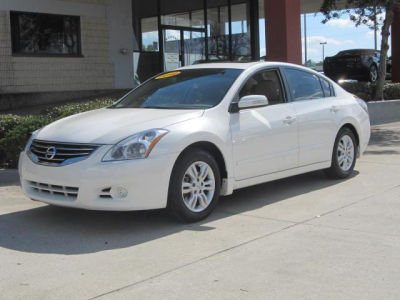 2012 Nissan Altima  2.5 S