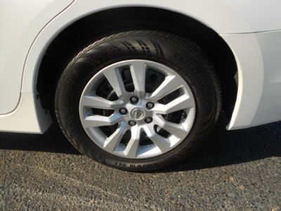 2013 Nissan Altima  2.5 S