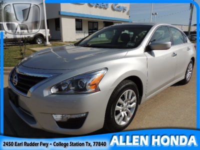 2013 Nissan Altima  2.5