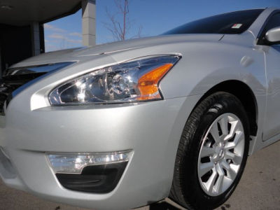 2013 Nissan Altima  S