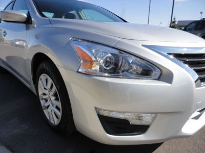2013 Nissan Altima  S