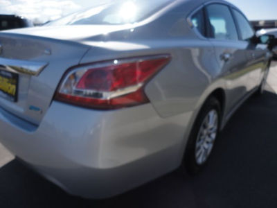 2013 Nissan Altima  S