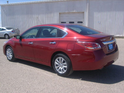 2013 Nissan Altima  2.5