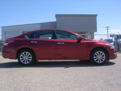 2013 Nissan Altima  2.5