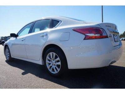 2013 Nissan Altima  S