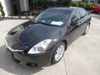 2010 Nissan Altima 3.5 SR