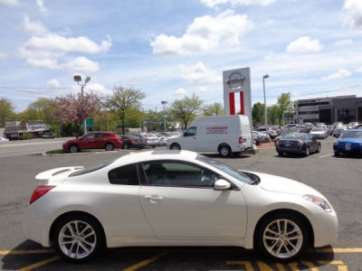 2009 Nissan Altima 3.5 SE