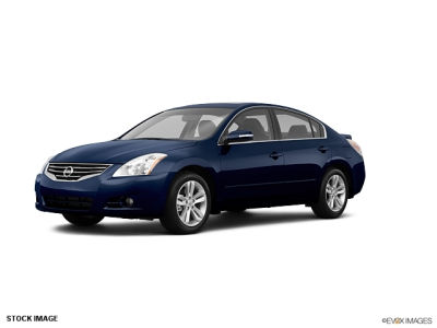2011 Nissan Altima  3.5 SR