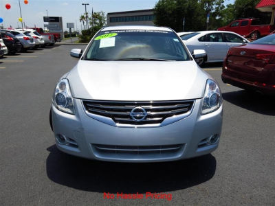 2012 Nissan Altima  3.5 SR