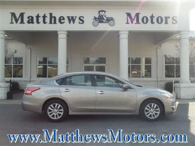 2013 Nissan Altima  S