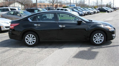 2013 Nissan Altima  S