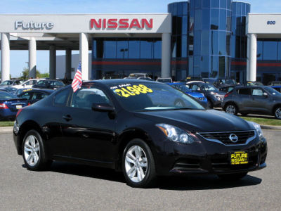 2010 Nissan Altima  2.5 S
