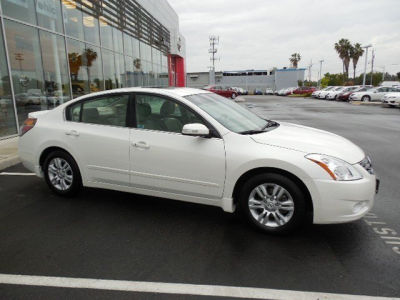 2010 Nissan Altima  2.5 S