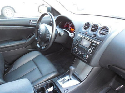 2010 Nissan Altima 3.5 SR