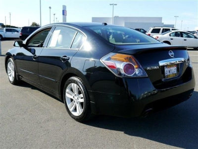 2010 Nissan Altima 3.5 SR