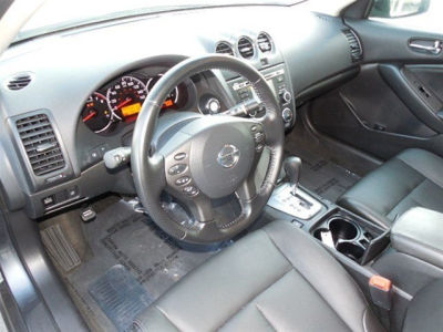 2010 Nissan Altima 3.5 SR