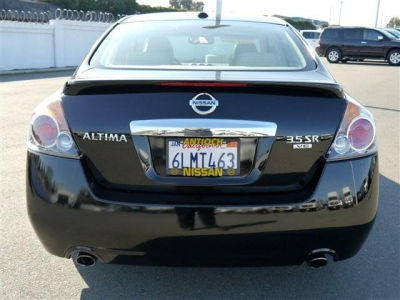 2010 Nissan Altima 3.5 SR