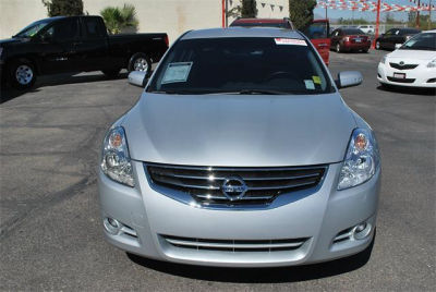 2012 Nissan Altima  3.5 SR
