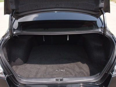 2011 Nissan Altima 3.5 SR