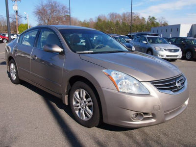 2012 Nissan Altima  2.5
