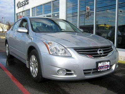 2012 Nissan Altima  2.5 S
