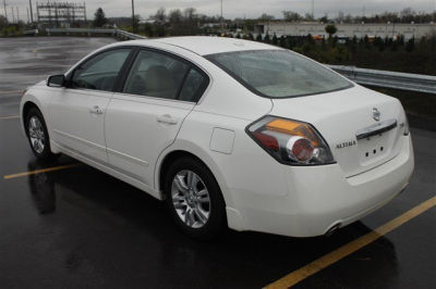 2010 Nissan Altima  2.5 SL