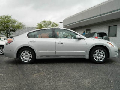 2012 Nissan Altima  2.5 S