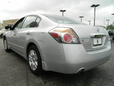 2012 Nissan Altima  2.5 S