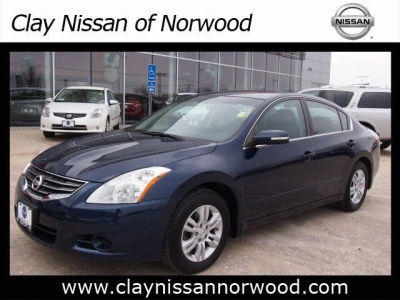 2010 Nissan Altima  2.5 S