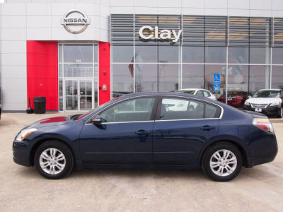 2010 Nissan Altima  2.5 S