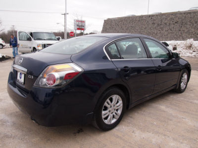 2010 Nissan Altima  2.5 S