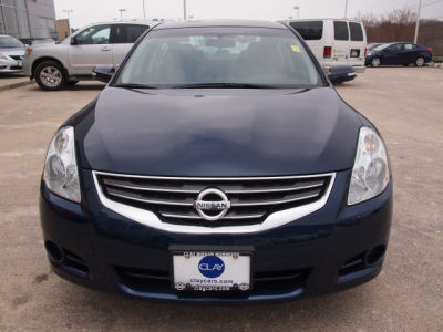 2010 Nissan Altima  2.5 S