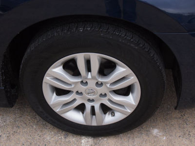 2010 Nissan Altima  2.5 S