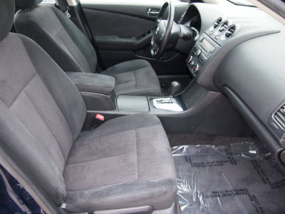 2010 Nissan Altima  2.5 S